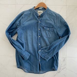 Hollister Denim Icon Shirt (never worn)